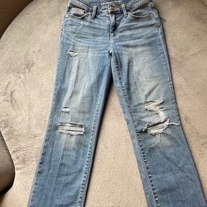 Universal Thread jeans size 4/27